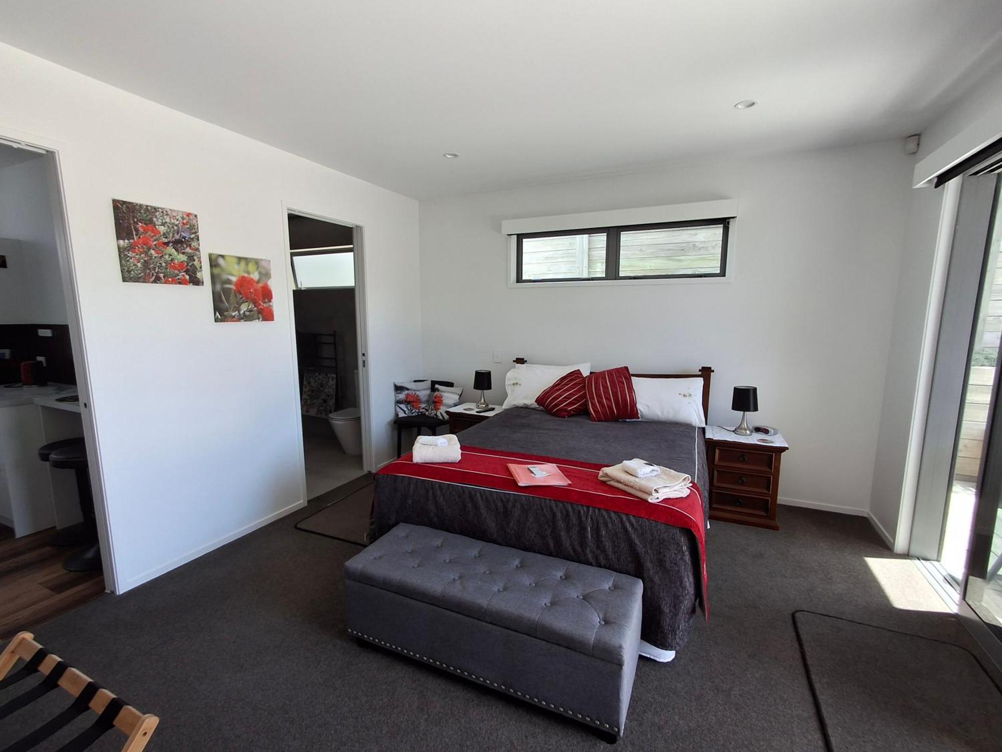 Papamoa Beach, Pohutukawa Deluxe Studio, On Hugoway Buitenkant foto